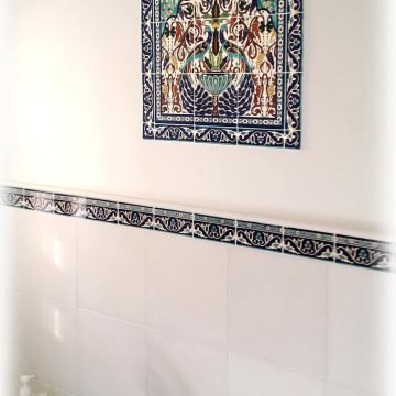 peacock-tile-mural-and-border-mural