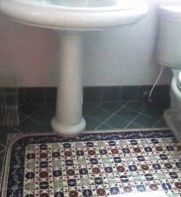 Bathroom Floor Bathroom Tile Ideas using decorative floor tiles