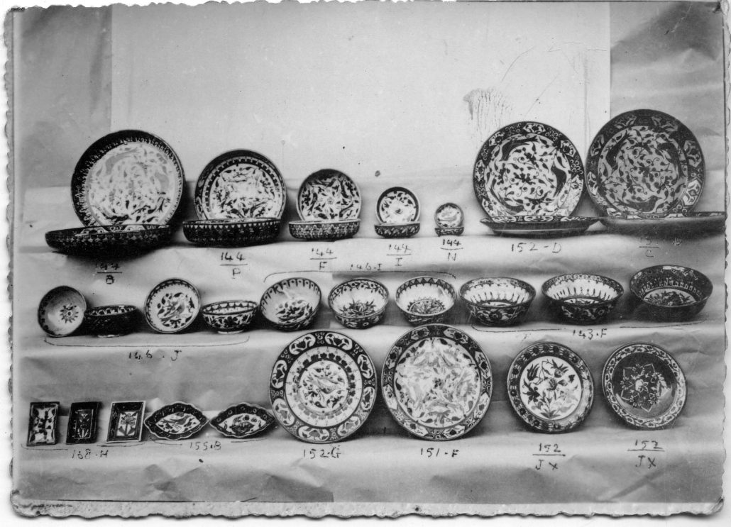 Photo brochure of old catalog