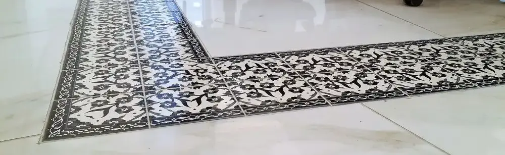 black-and-white-floor tles