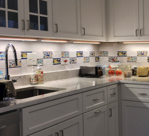 Kitchen-decorative-tiles